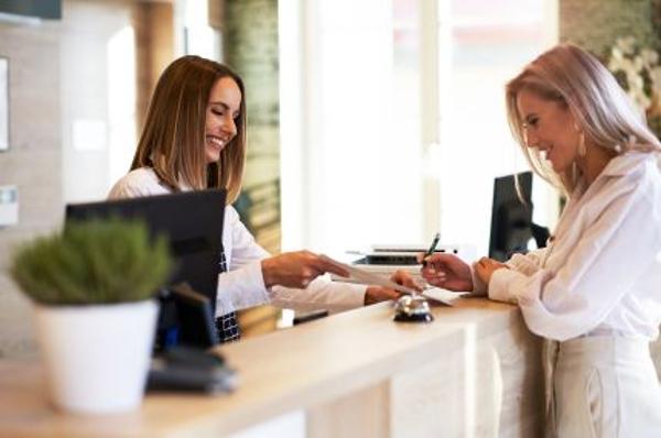 Thumbnail photo for Enhancing Customer Experience: How to Celebrate Holidays in Your Salon This Summer